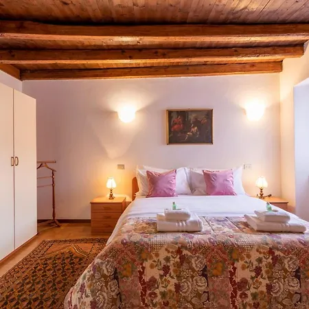 Il Terrazzino Sul Borgo 1 Apartament *